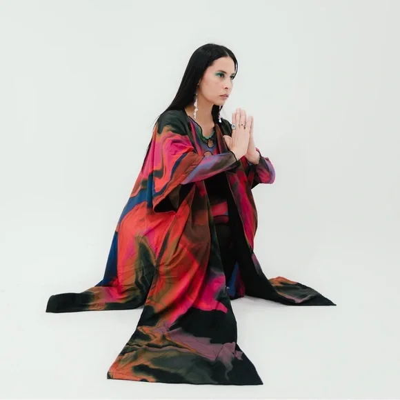 Pink Liquid Swirl Kimono - Picture 1 of 9